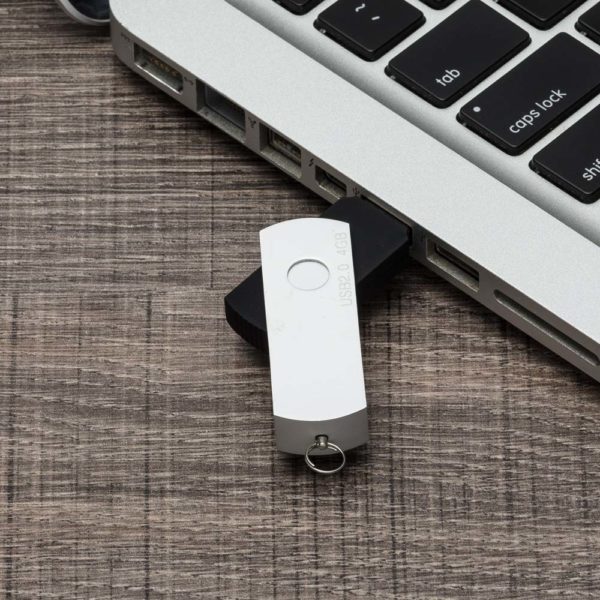 Pen Drive Giratório 4GB - Image 2