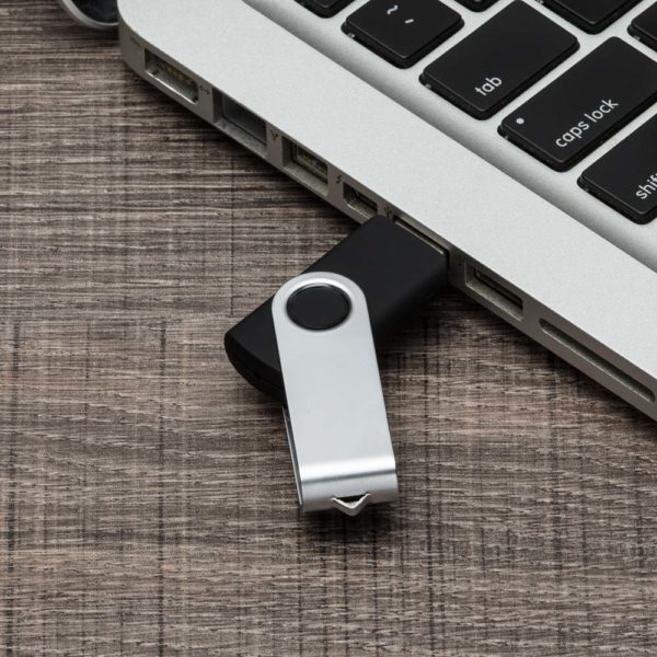Pen Drive Giratório Metálico 32GB - Image 2