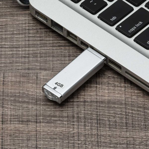 Pen Drive Super Talent 8GB - Image 2